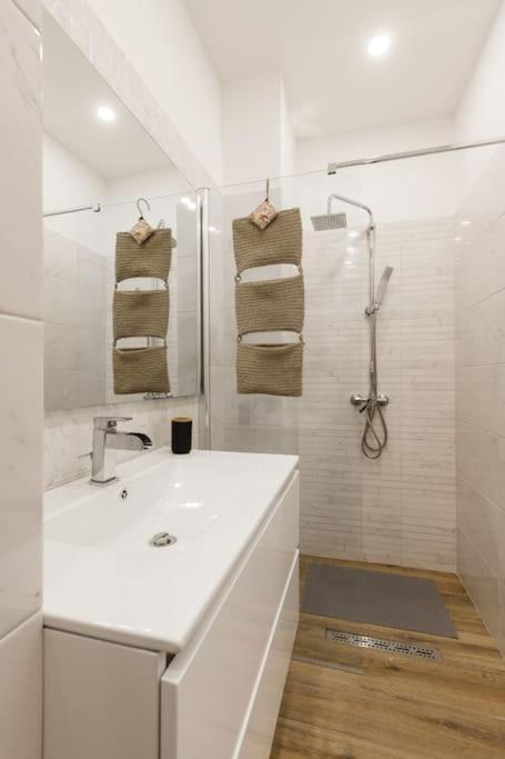 Joy City Stay Piatra Craiului 8 Timisoara Ngoại thất bức ảnh